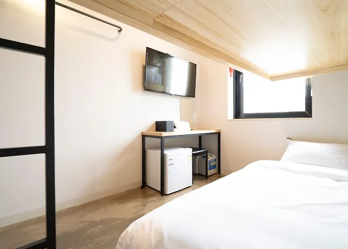 Hostel Wegoinn *